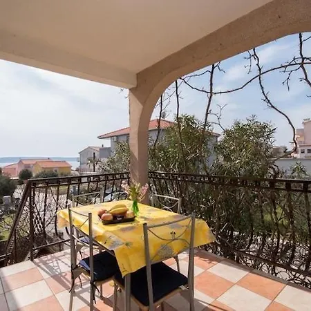 Apartament Fidelis - Two Bedroom With Terrace And Pool View 5 Trogir