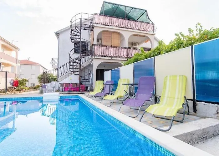 Fidelis - Two Bedroom With Terrace And Pool View 5 *