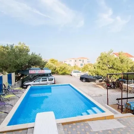 Fidelis - Two Bedroom With Terrace And Pool View 5 *