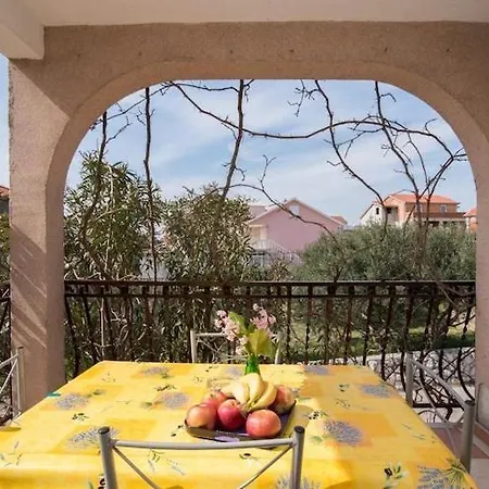 Fidelis - Two Bedroom With Terrace And Pool View 5 特罗吉尔