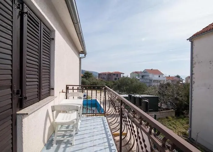 Fidelis - Two Bedroom With Terrace And Pool View 5 Trogir