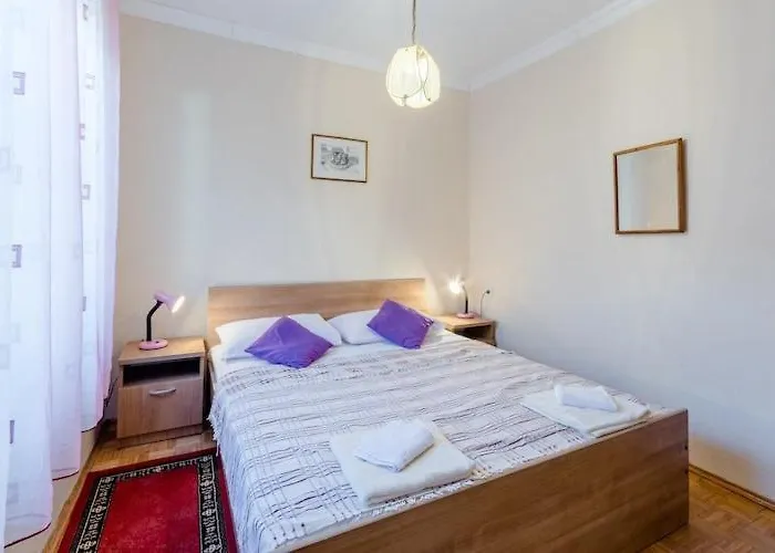 Fidelis - Two Bedroom With Terrace And Pool View 5 * Trogir