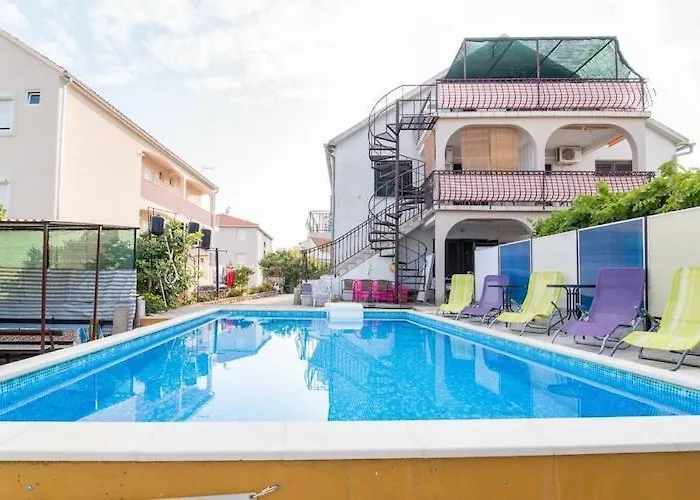 Fidelis - Two Bedroom With Terrace And Pool View 5 * Trogir
