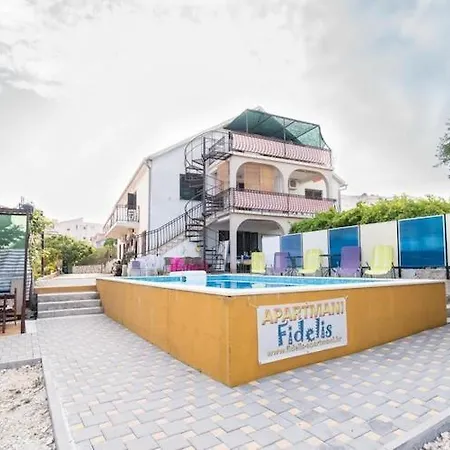 Fidelis - Two Bedroom With Terrace And Pool View 5 Apartamento